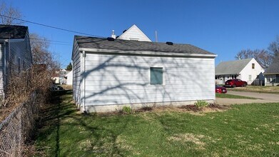 4230 Reading Rd in Dayton, OH - Building Photo - Building Photo