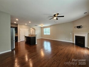 3233 Yarmouth Ln in Gastonia, NC - Building Photo - Building Photo