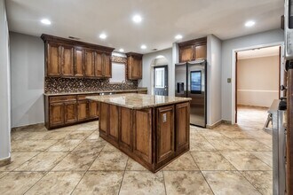 2598 Cedar Ridge Dr in Germantown, TN - Building Photo - Building Photo