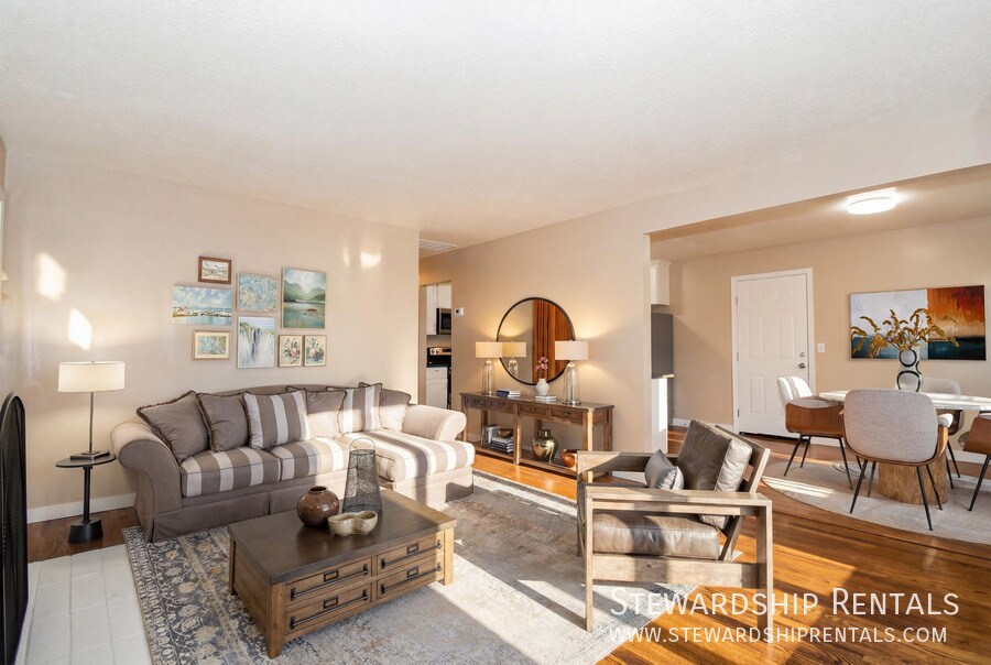 11109 SE 52nd Ave in Milwaukie, OR - Building Photo