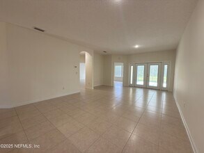 1588 Calming Water Dr in Orange Park, FL - Building Photo - Building Photo