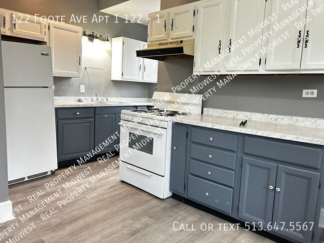 property at 122 Foote Ave