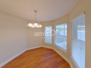 28721 Seashell Ct in Wesley Chapel, FL - Building Photo - Building Photo