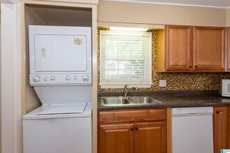 804 Vestavia Villa Ct in Vestavia Hills, AL - Building Photo - Building Photo