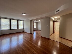 3905 W Schubert Ave in Chicago, IL - Building Photo - Building Photo