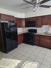 1600 W Diamond St in Philadelphia, PA - Building Photo - Building Photo