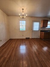 811 E King St in York, PA - Foto de edificio - Building Photo