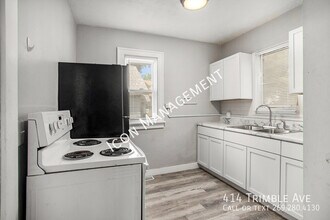 414 Trimble Ave in Kalamazoo, MI - Building Photo - Building Photo