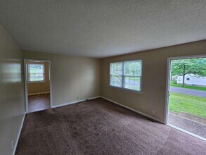 878 Wedgewood Ct in Clarksville, TN - Building Photo - Building Photo