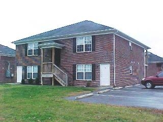 Shelton Woods Apartments in Radcliff, KY - Foto de edificio