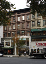 764 Madison Ave in New York, NY - Building Photo - Building Photo