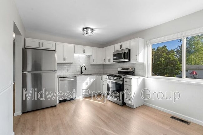 property at 1450 Tahoe Dr
