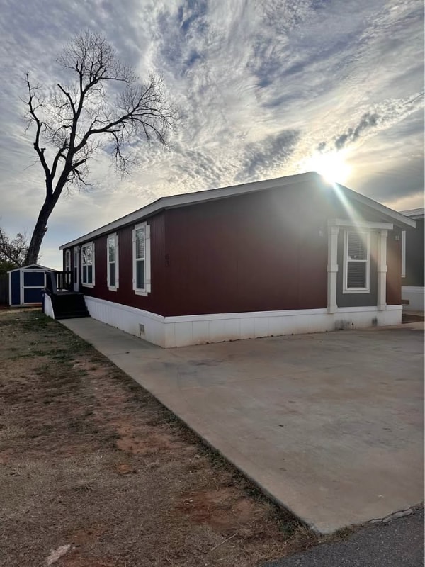 3200 S Highland Park Dr