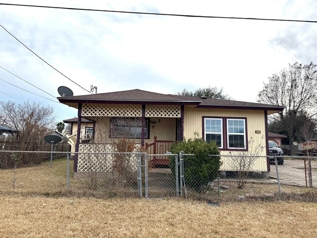 property at 605 Mission St