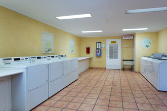 Hillside Terrace Apartments in Torrance, CA - Building Photo - Interior Photo