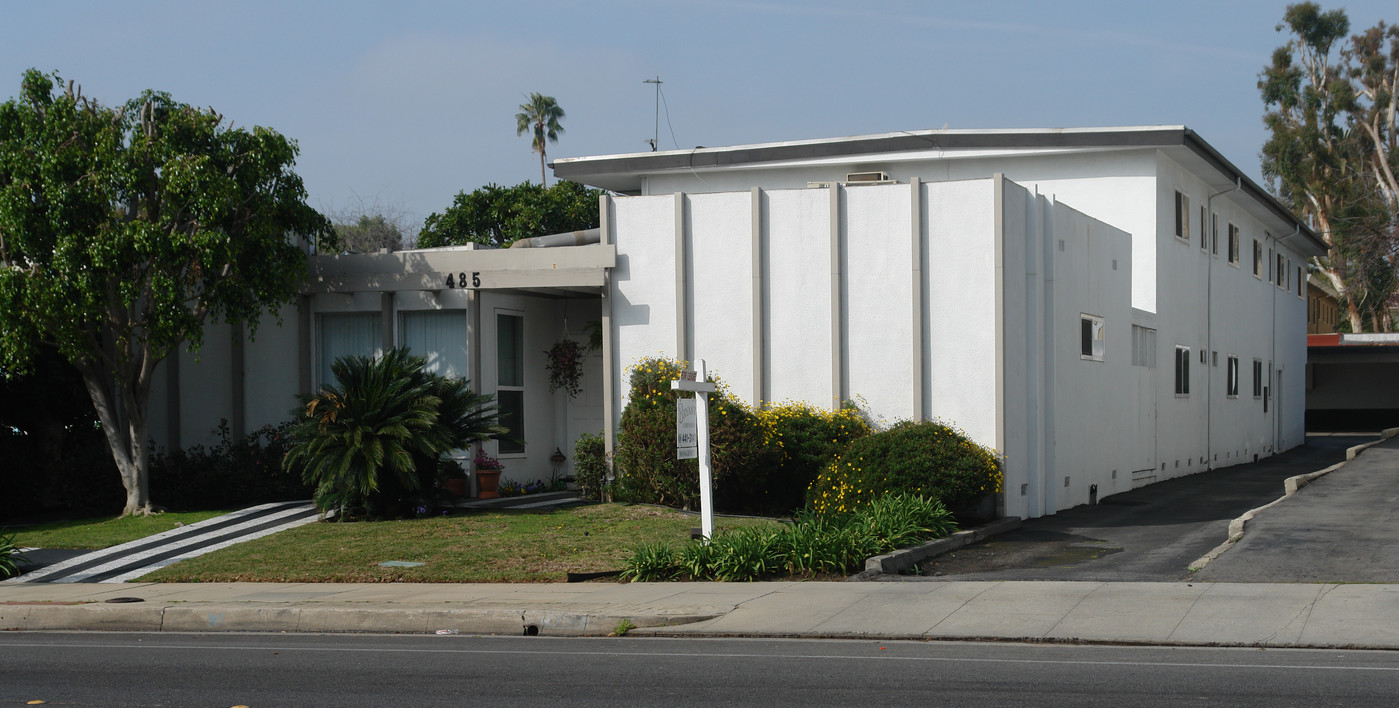 485 Los Robles Ave in Pasadena, CA - Building Photo