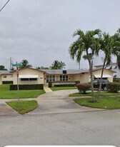 3709 Tyler St in Hollywood, FL - Building Photo