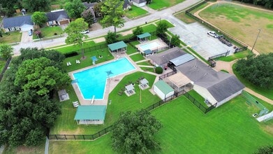 10315 Appleridge Dr in Houston, TX - Building Photo - Building Photo