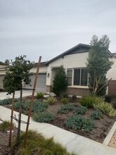 2344 Lumia Wy in Corona, CA - Building Photo - Building Photo