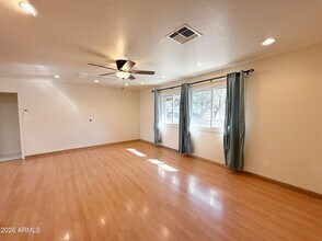 710 E Hermosa Dr in Tempe, AZ - Building Photo - Building Photo