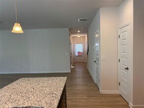 701 Shetland Trl, Unit 215 in Cartersville, GA - Building Photo - Building Photo