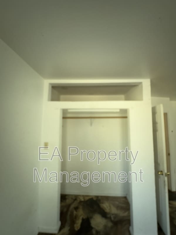 1367 Young Ave SW in Albuquerque, NM - Building Photo - Building Photo