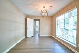 11706 McLain Blvd in Houston, TX - Building Photo - Building Photo