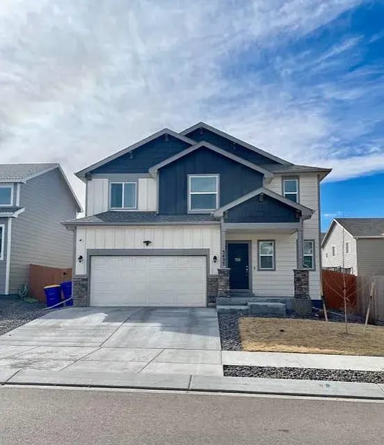 property at 5423 Hammond Dr
