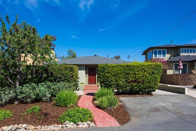 3142 Olive St in San Diego, CA - Building Photo - Building Photo