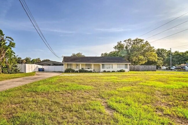 2196 Bell Cheer Dr in Clearwater, FL - Building Photo - Building Photo