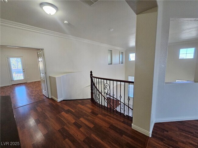 10134 Reflection Brook Ave in Las Vegas, NV - Foto de edificio - Building Photo