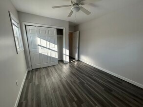 1371 Shirley St in Green Bay, WI - Foto de edificio - Building Photo