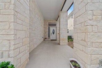 6262 Marsh Ln in Buda, TX - Building Photo - Building Photo
