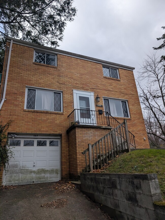 property at 469 Reed St