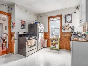 81 Bristol Rd in Medford, MA - Building Photo - Building Photo