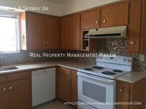 7144 N Skyway Dr in Tucson, AZ - Building Photo - Building Photo