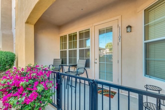 14575 W Mountain View Blvd in Surprise, AZ - Foto de edificio - Building Photo