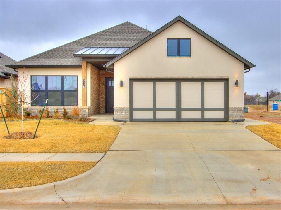 3005 SW 133rd St in Oklahoma City, OK - Building Photo