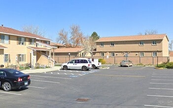 150 Bowean St in Lovelock, NV - Building Photo - Building Photo