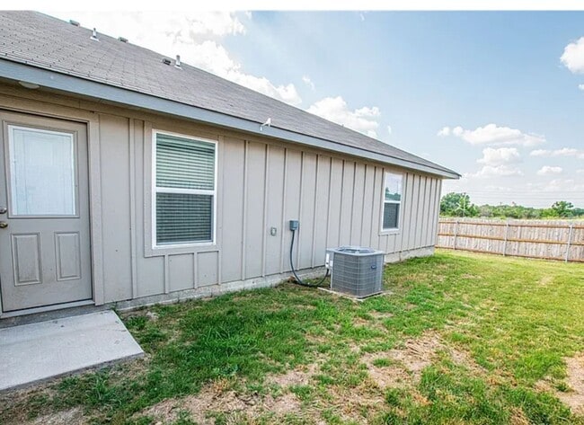 3312 A Stonewall Dr in Temple, TX - Building Photo - Building Photo
