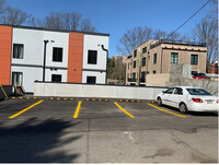 4008 Edmunds St NW in Washington, DC - Foto de edificio - Building Photo