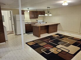 1202 1st Ave in Muscatine, IA - Building Photo