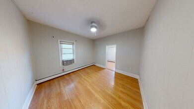 76 Fremont St in Somerville, MA - Building Photo - Building Photo