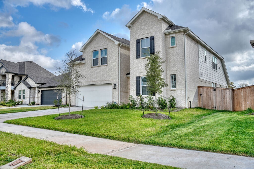 2646 Wastelbread Ln in Rosenberg, TX - Building Photo