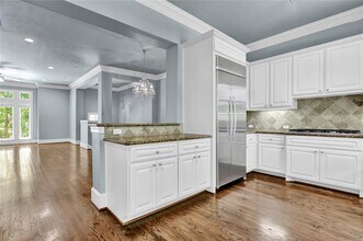4631 Regent Manor Dr in Houston, TX - Building Photo - Building Photo