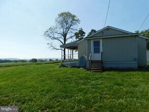 398 Shady Grove Ln in Rippon, WV - Building Photo - Building Photo