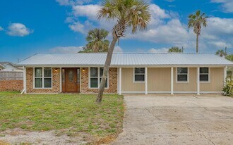 403 E Gulf Blvd in Panama City Beach, FL - Building Photo