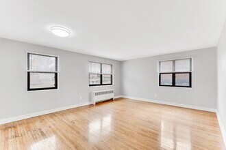 129 Forest Ave in Ambler, PA - Building Photo - Building Photo