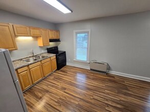 204 Grand Ave in Johnson City, NY - Building Photo - Building Photo