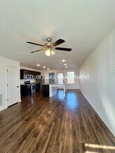 806 Granite Cir SW in Gravette, AR - Building Photo - Building Photo